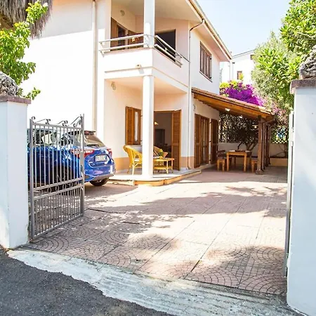 Palm Garden House, Free Parking Cala Gonone